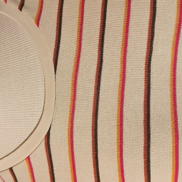 Volcom Cream and Orange Fitted Ribbed T-Shirt. Size Meduim 8. - Picture 3 of 7